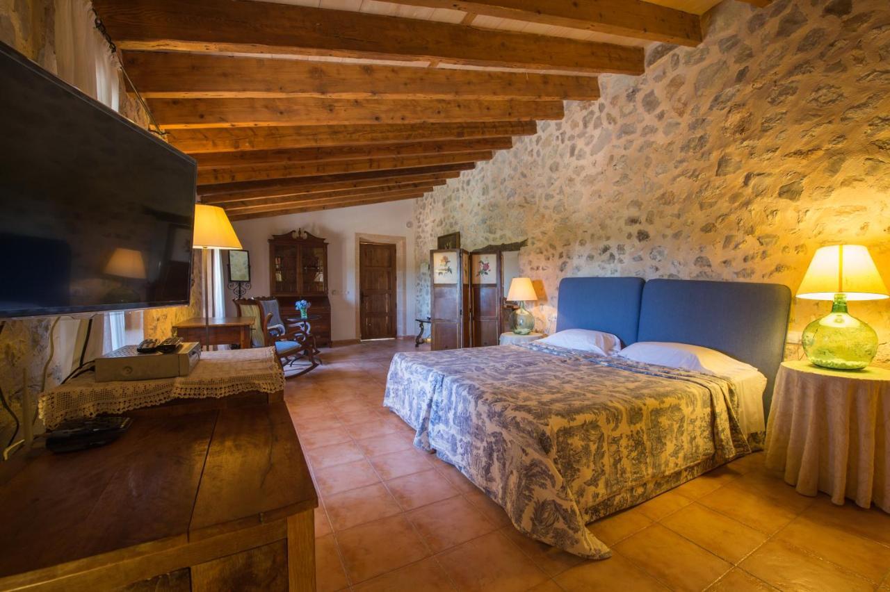 Gasthaus Agroturismo Can Feliu Porreres Zimmer foto